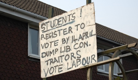 Students - register to vote by 14th April!