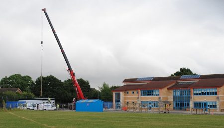 Installation of a temporary classroom block at Meadowbrook Primary School.